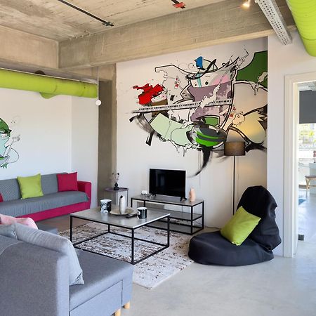 Ceramus Apartments Gazi View Athena Bagian luar foto